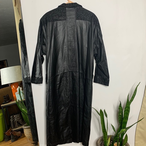 Vintage John Weitz Leather Coat - Picture 2 of 12